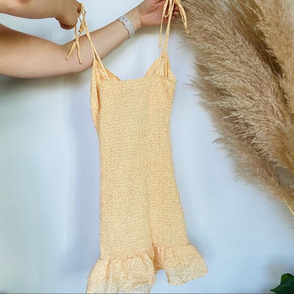 NEW ANTHROPOLOGIE MABLE Yellow Floral Smocked Ruffle Mini Tank Cutout Dress S - Picture 7 of 11